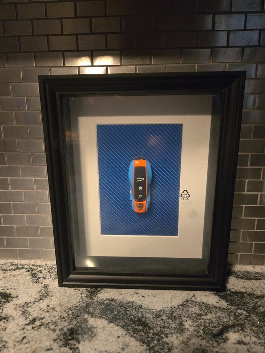 EXCLUSIVE WALL DESKTOP ART FRAME GENUINE PORSCHE 918 SPYDER KEY REMOTE FOB