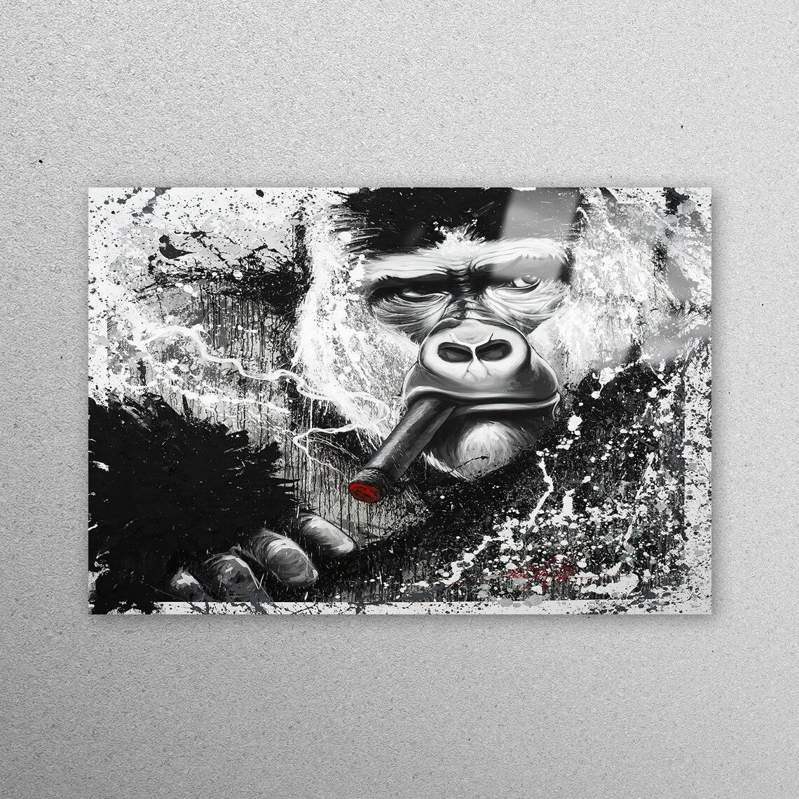 GORILLA SMOKING