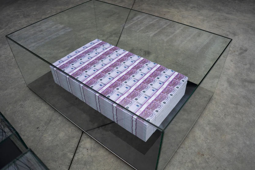 THE MILLIONAIRE TABLE