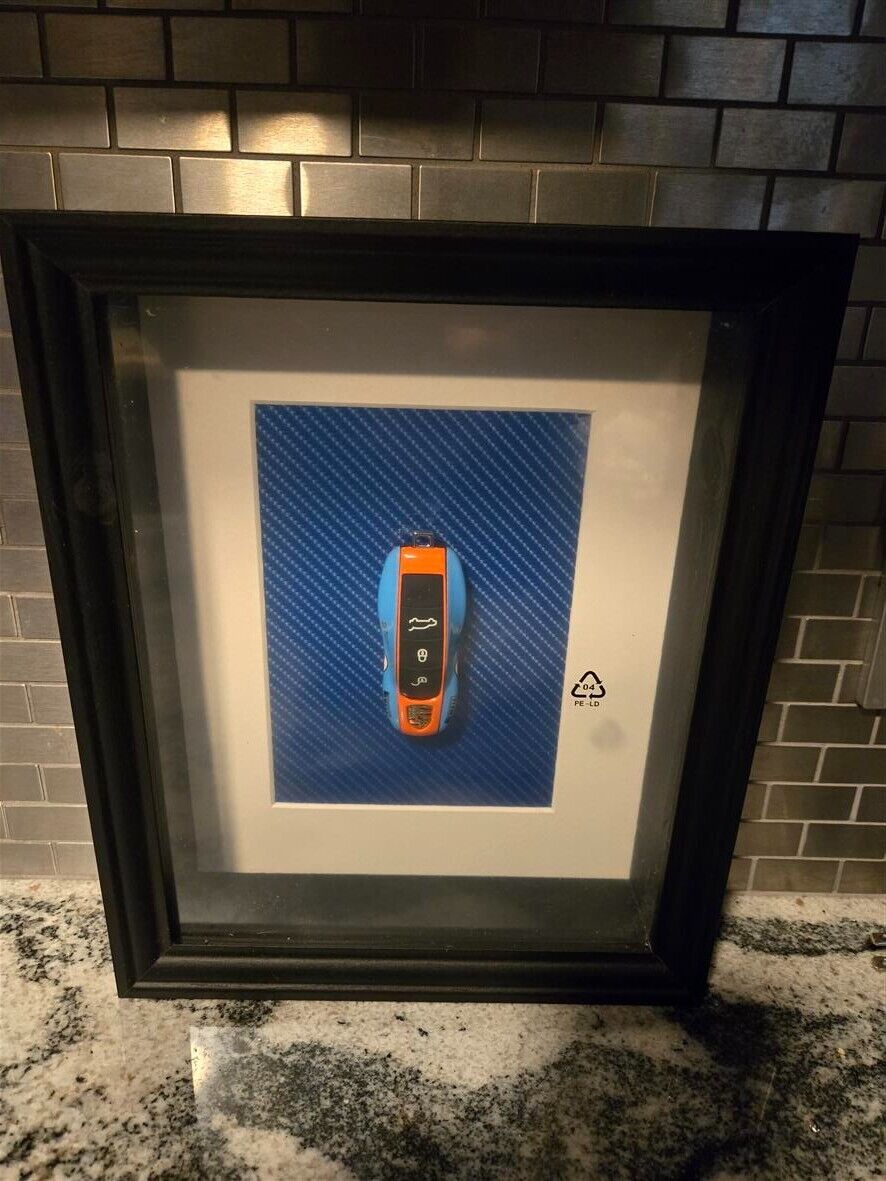 EXCLUSIVE WALL DESKTOP ART FRAME GENUINE PORSCHE 918 SPYDER KEY REMOTE FOB