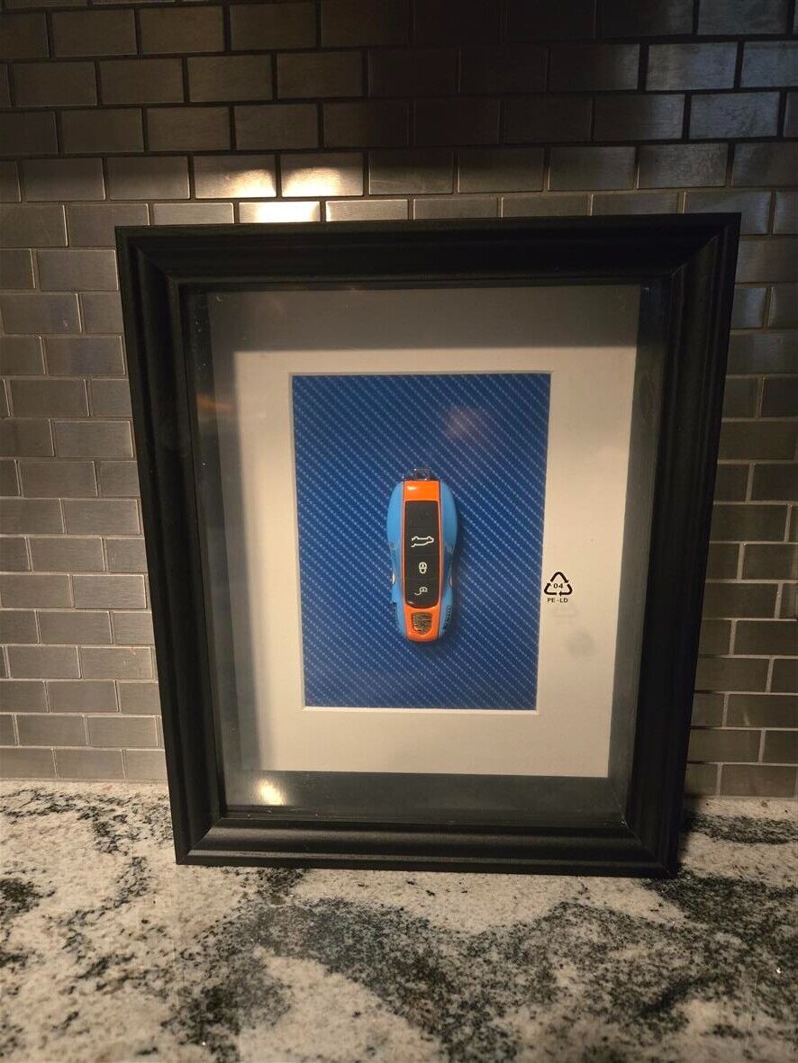 EXCLUSIVE WALL DESKTOP ART FRAME GENUINE PORSCHE 918 SPYDER KEY REMOTE FOB