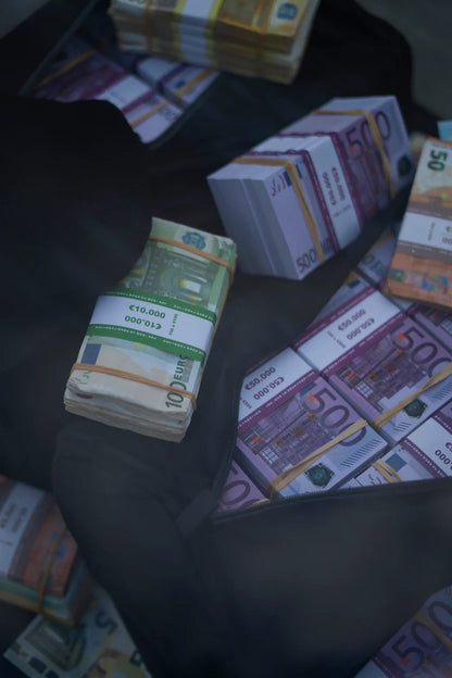STREET MONEY EURO VERSION