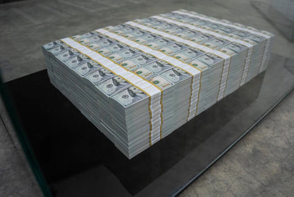 THE MILLIONAIRE TABLE