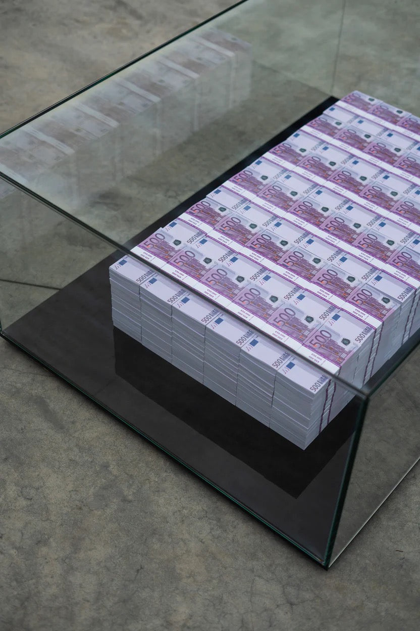 THE MILLIONAIRE TABLE